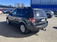 Subaru Forester vaihtoauto