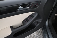 Volkswagen Jetta vaihtoauto