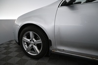 Volkswagen Jetta vaihtoauto