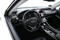Lexus IS vaihtoauto