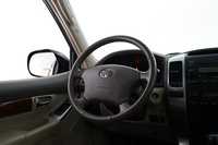 Toyota Land Cruiser vaihtoauto