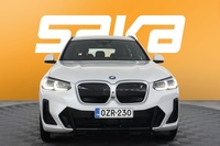 BMW iX3 vaihtoauto