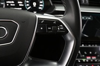 Audi Q8 e-tron vaihtoauto