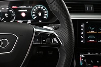 Audi Q8 e-tron vaihtoauto