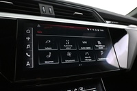 Audi Q8 e-tron vaihtoauto