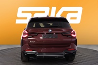 BMW iX3 vaihtoauto