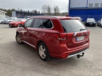 Mitsubishi Outlander PHEV vaihtoauto