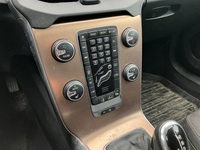 Volvo V40 Cross Country vaihtoauto