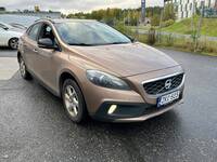 Volvo V40 Cross Country vaihtoauto