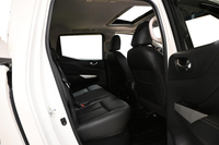 Nissan Navara vaihtoauto