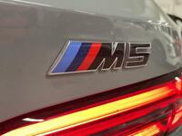 BMW M5 vaihtoauto