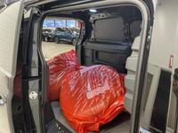 Volkswagen ID. Buzz Cargo vaihtoauto
