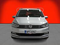Volkswagen Touran vaihtoauto