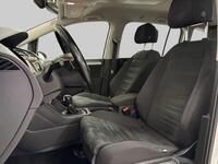 Volkswagen Touran vaihtoauto