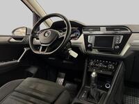 Volkswagen Touran vaihtoauto