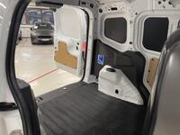 Ford Transit Courier vaihtoauto