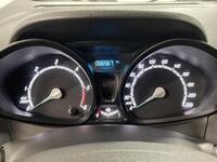 Ford Transit Courier vaihtoauto