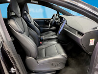 Tesla Model X vaihtoauto