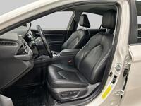 Toyota Camry vaihtoauto