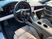Porsche Taycan vaihtoauto