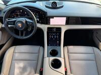 Porsche Taycan vaihtoauto