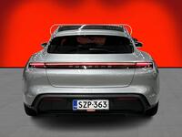 Porsche Taycan vaihtoauto