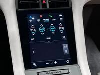 Porsche Taycan vaihtoauto