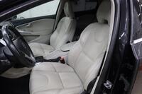 Volvo V40 Cross Country vaihtoauto