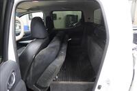 Nissan Navara vaihtoauto