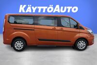 Ford Tourneo Custom vaihtoauto