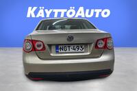 Volkswagen Jetta vaihtoauto