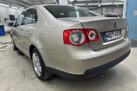 Volkswagen Jetta vaihtoauto