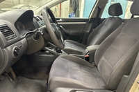 Volkswagen Jetta vaihtoauto