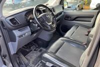 Opel Vivaro vaihtoauto