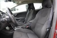 Volvo V40 Cross Country vaihtoauto