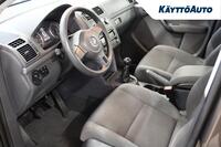 Volkswagen Touran vaihtoauto