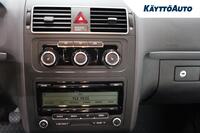 Volkswagen Touran vaihtoauto