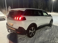 Peugeot 5008 vaihtoauto