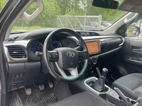 Toyota Hilux vaihtoauto