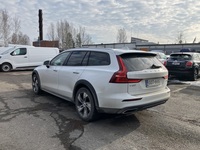 Volvo V60 Cross Country vaihtoauto