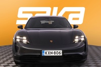 Porsche Taycan vaihtoauto