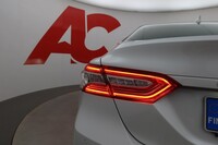 Toyota Camry vaihtoauto