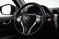 Nissan Navara vaihtoauto