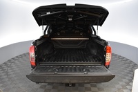 Nissan Navara vaihtoauto