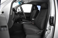 Nissan Navara vaihtoauto