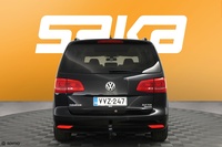 Volkswagen Touran vaihtoauto