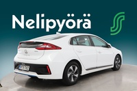 Hyundai IONIQ hybrid vaihtoauto