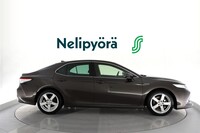 Toyota Camry vaihtoauto