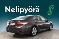 Toyota Camry vaihtoauto