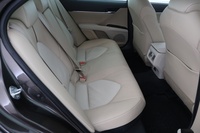 Toyota Camry vaihtoauto